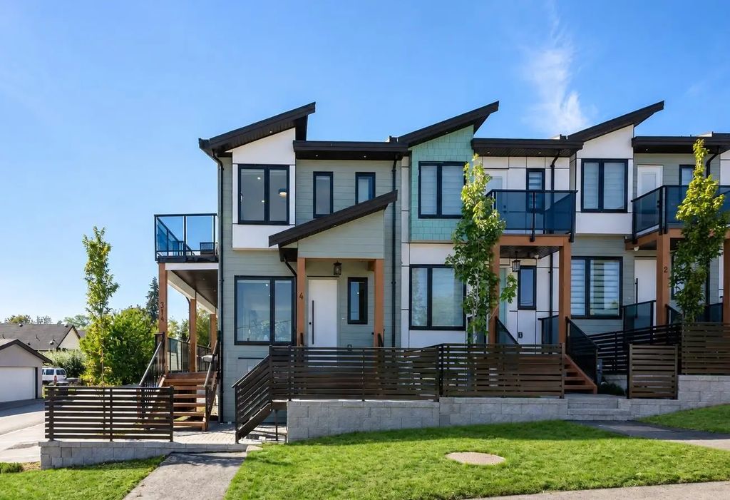 314 Nelson Street 102, Coquitlam