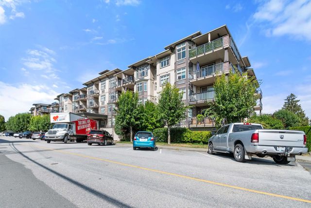45893 Chesterfield Avenue 401, Chilliwack