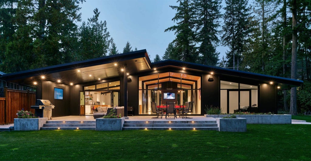 2409 Windridge Drive, North Vancouver