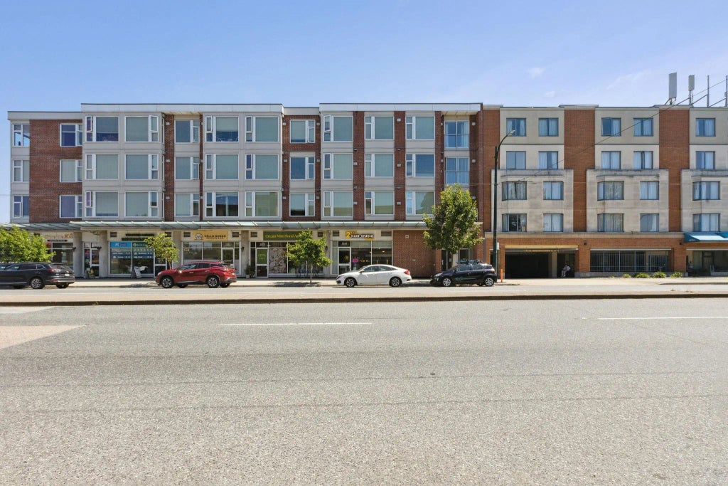 1838 Renfrew Street 212, Vancouver