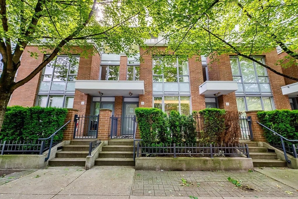 938 Beatty Street, Vancouver