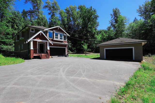 25982 Dewdney Trunk Road, Maple Ridge