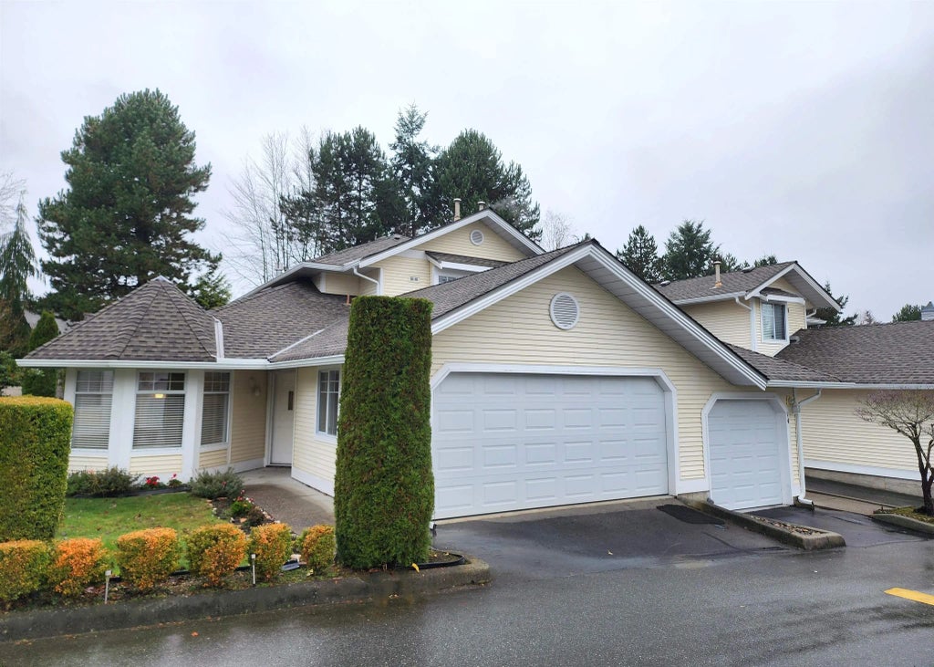 8737 212 Street 35, Langley