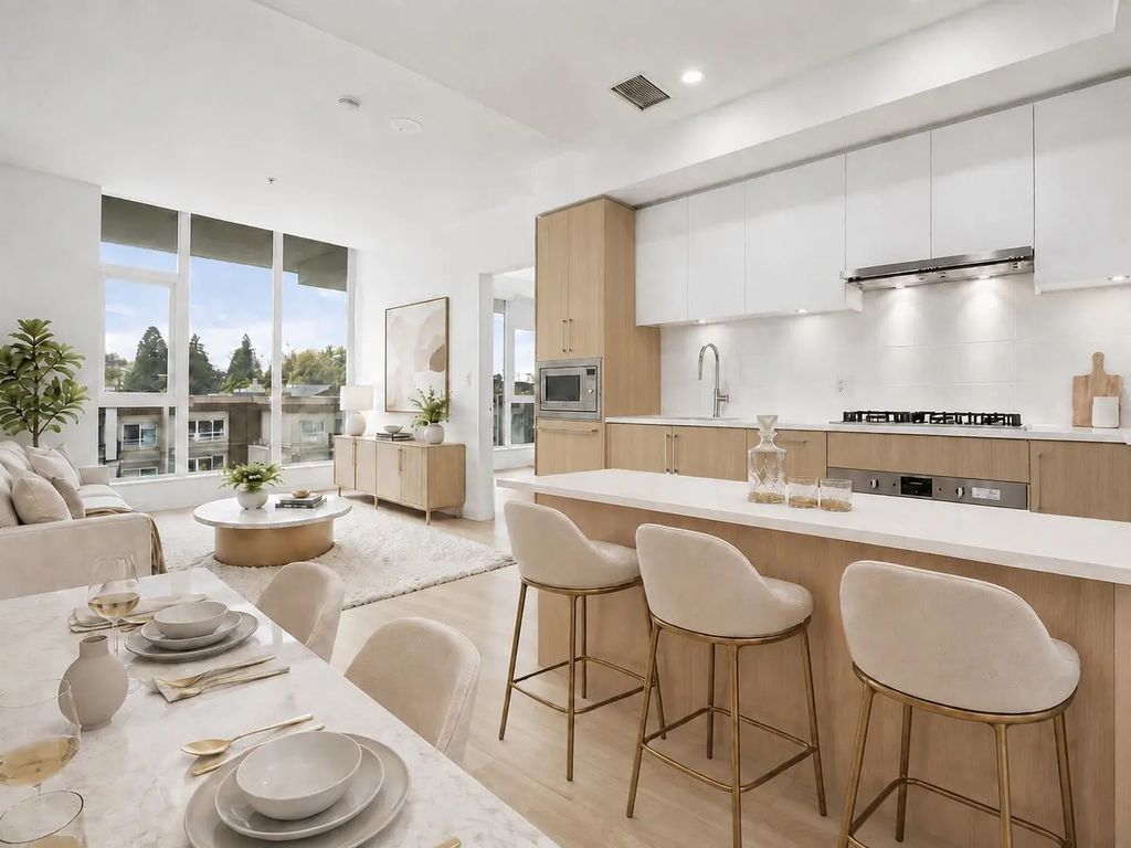9675 King George Boulevard 201, Surrey