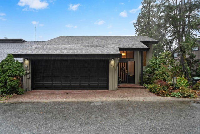5625 Eagle Court, North Vancouver