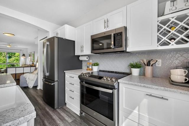 6671 121 Street 145, Surrey
