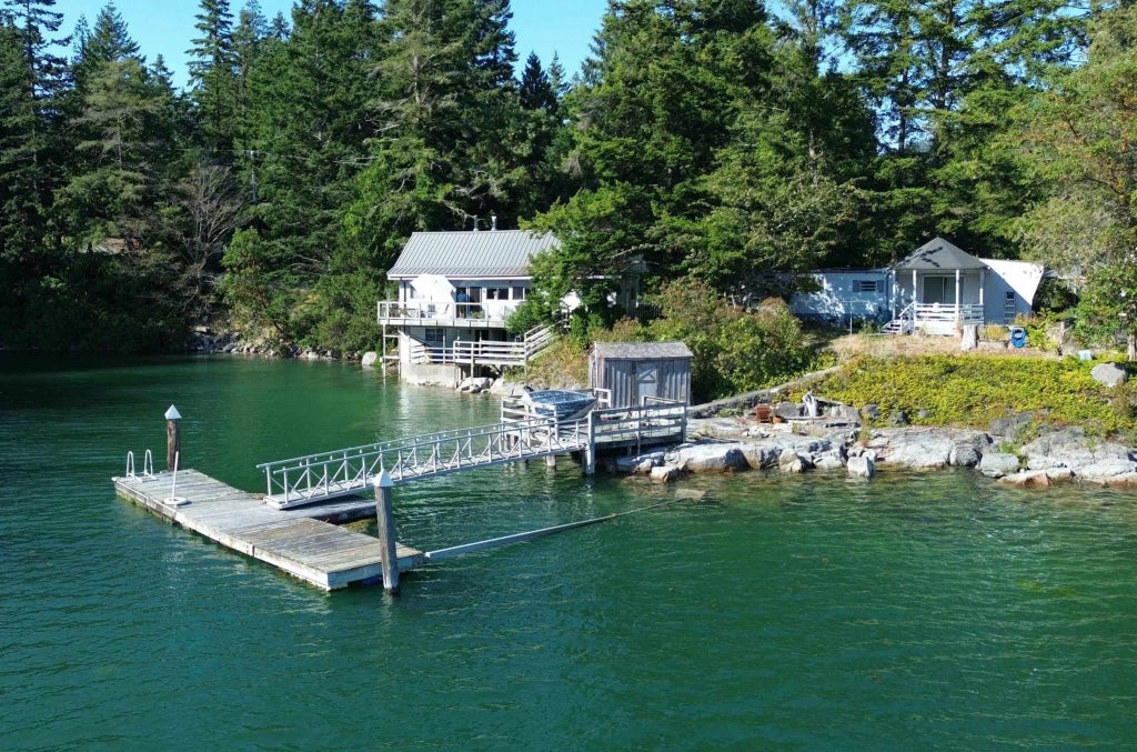 4776 Francis Peninsula Road, Pender Harbour