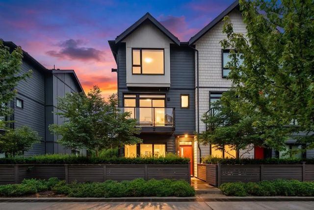 4662 Hemlock Way 105, Tsawwassen