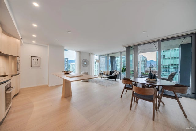 1568 Alberni Street 1302, Vancouver