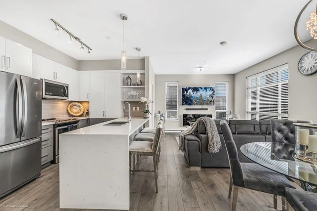 20211 66 Avenue D305, Langley