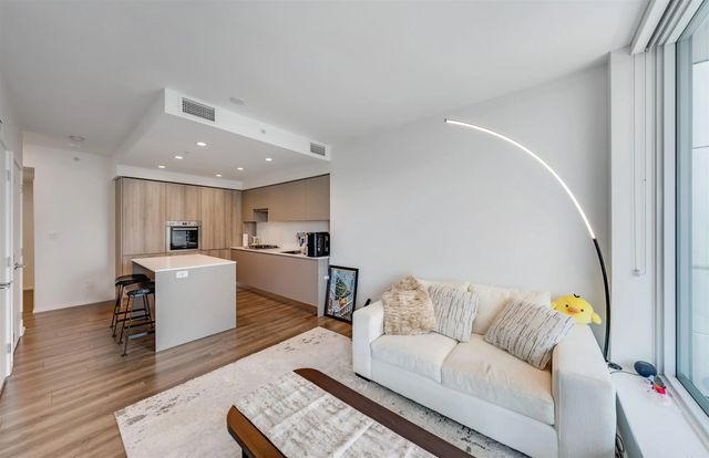 3809 Evergreen Place 4006, Burnaby
