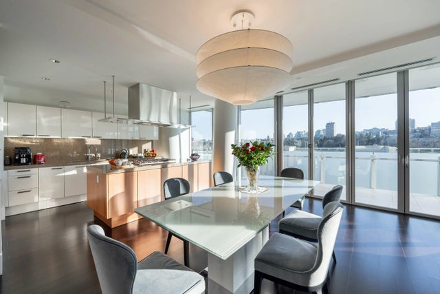 1560 Homer Mews 306, Vancouver