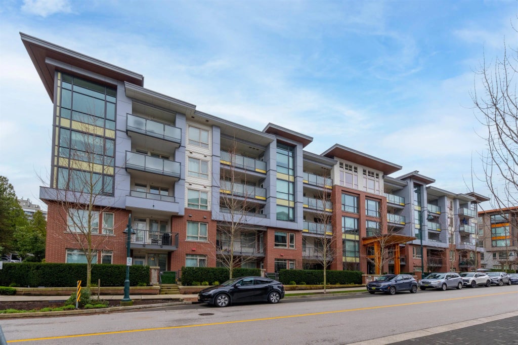 2651 Library Lane 121, North Vancouver