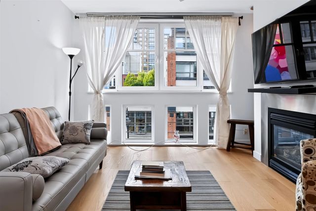 1072 Hamilton Street 405, Vancouver