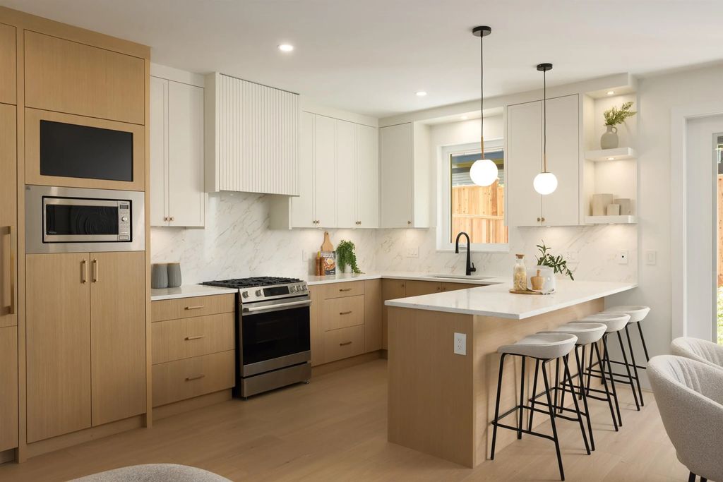 6525 Dufferin Avenue 5, Burnaby
