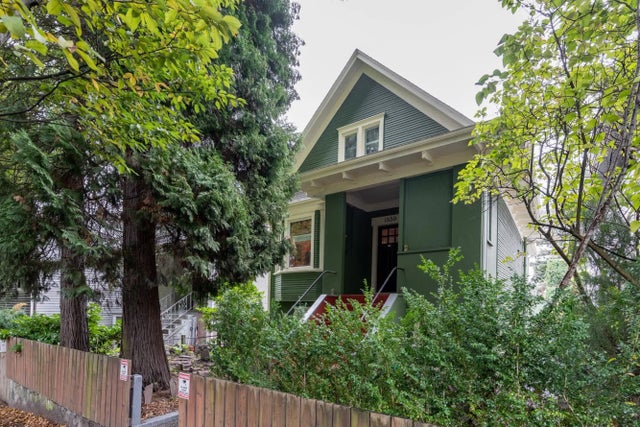 1830 E 1st Avenue, Vancouver