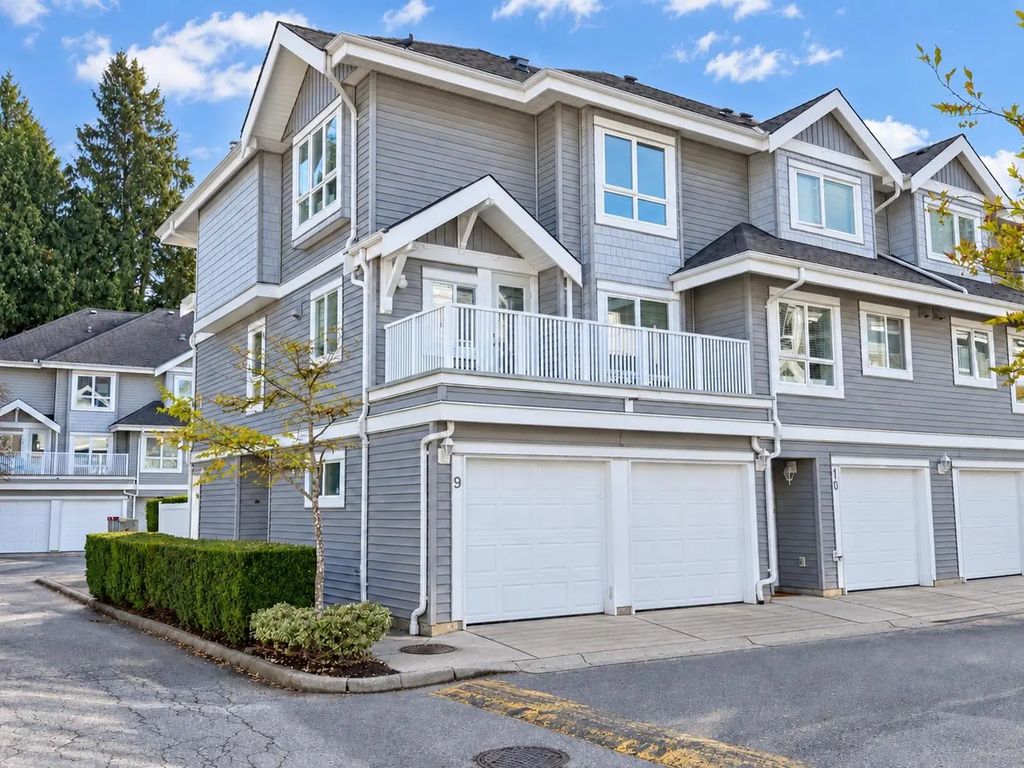 8968 208 Street 9, Langley