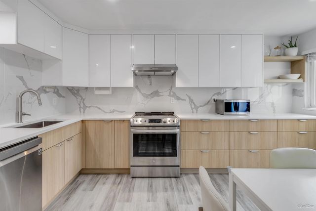 6100 Tiffany Boulevard 27, Richmond