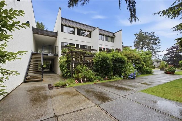 7363 Montecito Drive 8, Burnaby