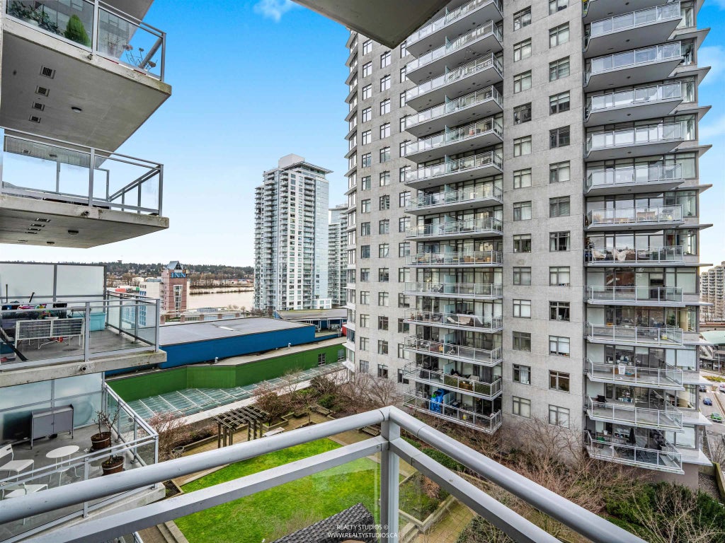 888 Carnarvon St Street 1608, New Westminster