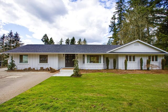 7025 Hesslea Crescent, Abbotsford