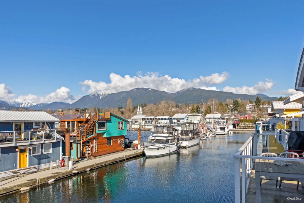 415 Esplanade Avenue 29, North Vancouver