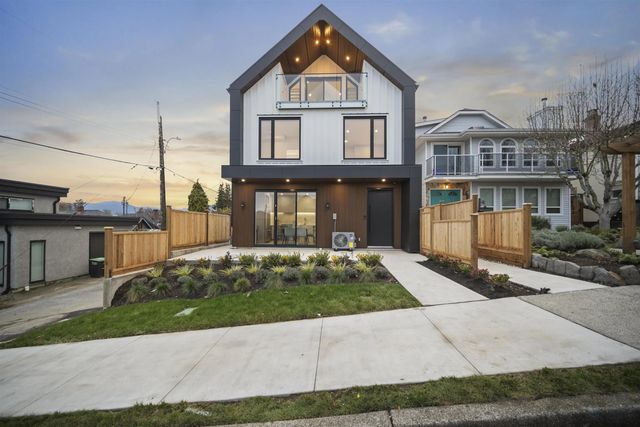 3623 Triumph Street 1, Vancouver