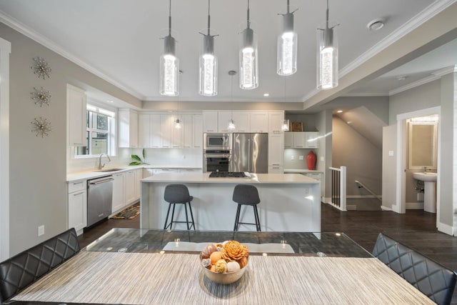 16488 64 Avenue 154, Surrey