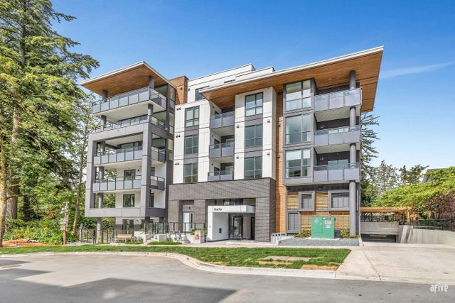 6585 195a Street 401, Surrey