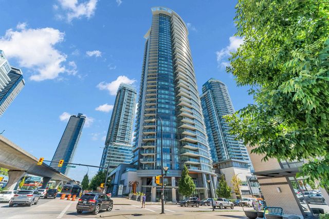 2008 Rosser Avenue 910, Burnaby