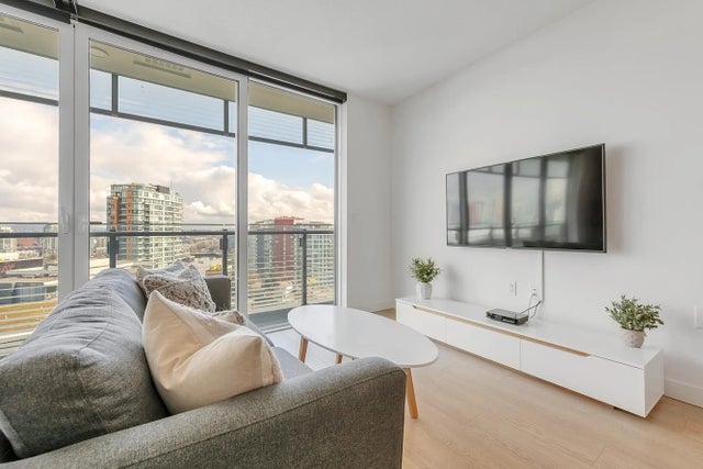 89 Nelson Street 2212, Vancouver