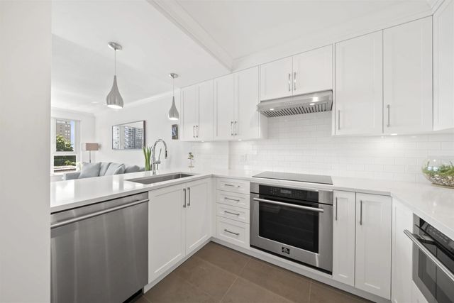 1838 Nelson Street 502, Vancouver