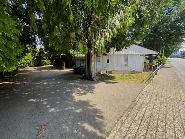 33431 George Ferguson Way, Abbotsford