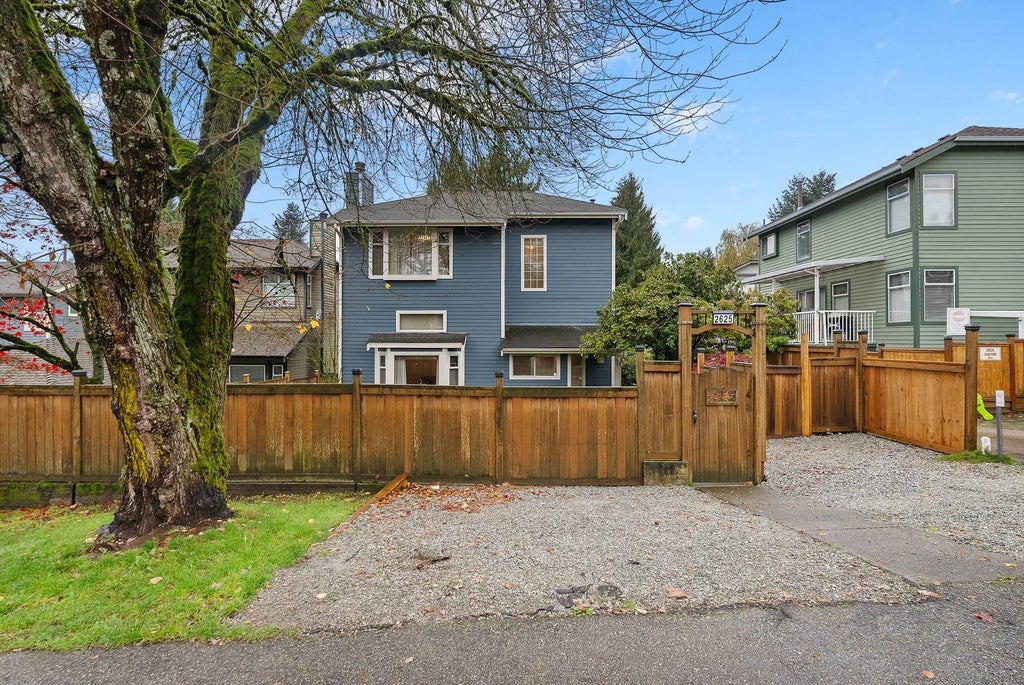 2625 Bainbridge Avenue, Burnaby