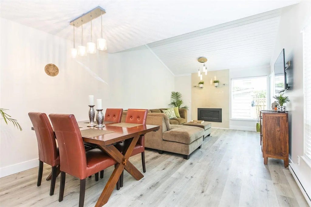 6110 Greenside Drive, Surrey