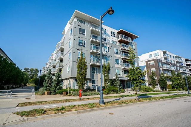13963 105 Boulevard 519, Surrey