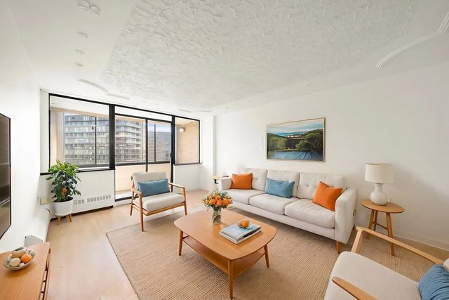 6651 Minoru Boulevard 1002, Richmond
