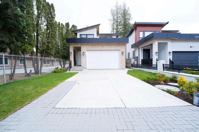 11692 96 Avenue, Delta