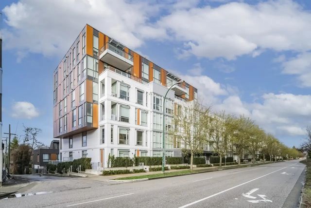 469 W King Edward Avenue 303, Vancouver