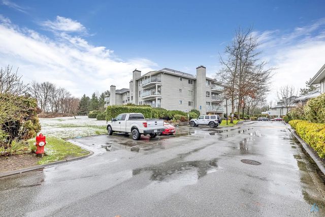 13680 84 Avenue 307, Surrey