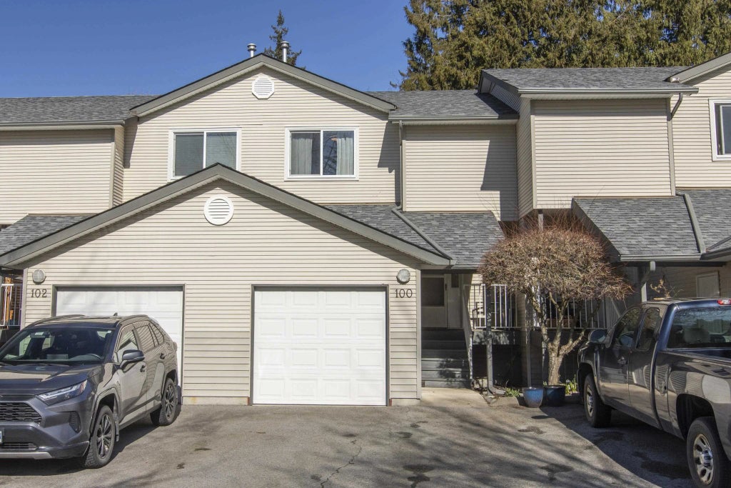 39920 Government Road 100, Squamish