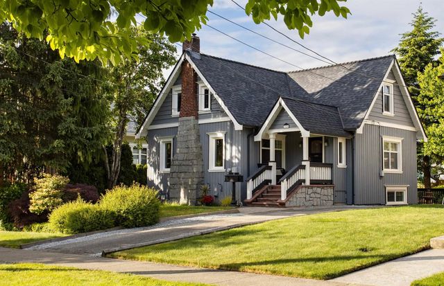 725 Fifth Street, New Westminster