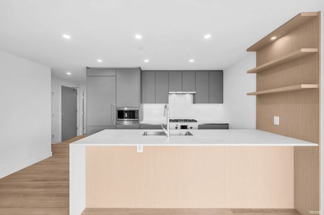 5520 Mcnaughton Road 609, Richmond