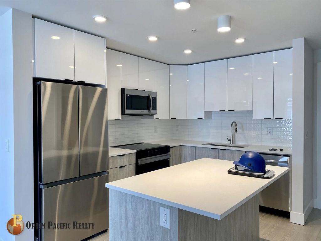 11655 Fraser Street 5xx, Maple Ridge