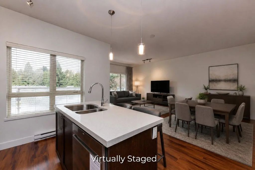 2138 Old Dollarton Road 402, North Vancouver