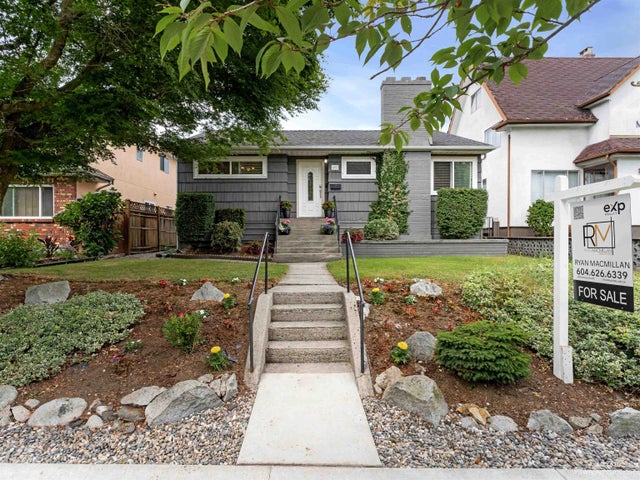 45 Renfrew Street, Vancouver