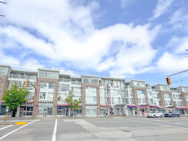 5555 Victoria Drive 311, Vancouver