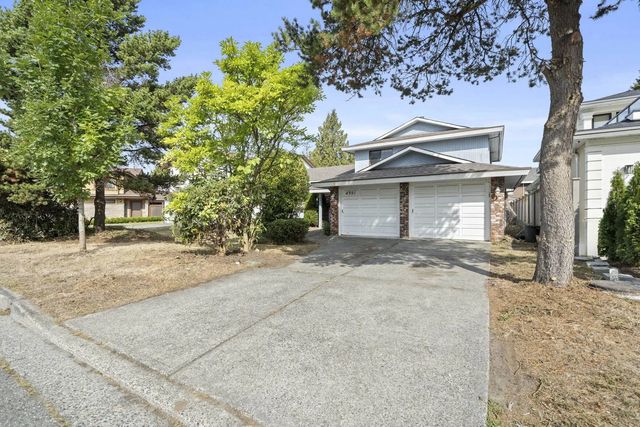 4391 Deerfield Crescent, Richmond