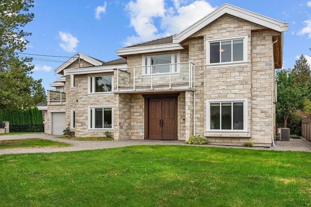 9200 Saunders Road, Richmond