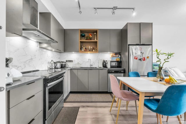 5355 Lane Street Ph47, Burnaby